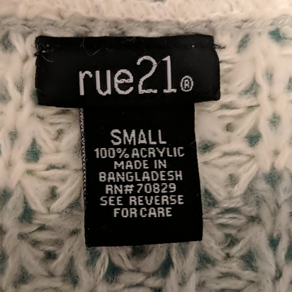 Soft Striped Sweater - Picture 4 of 4